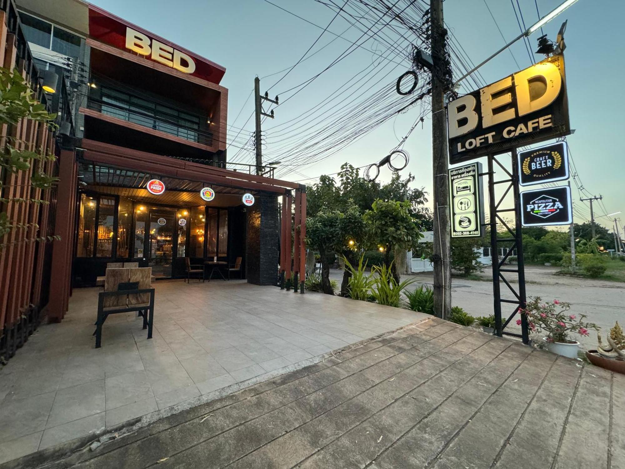 Bed Loft Cafe Khon Kaen Exterior foto