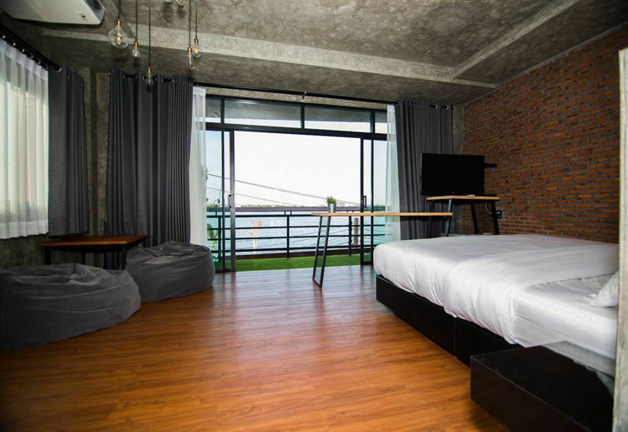 Bed Loft Cafe Khon Kaen Exterior foto